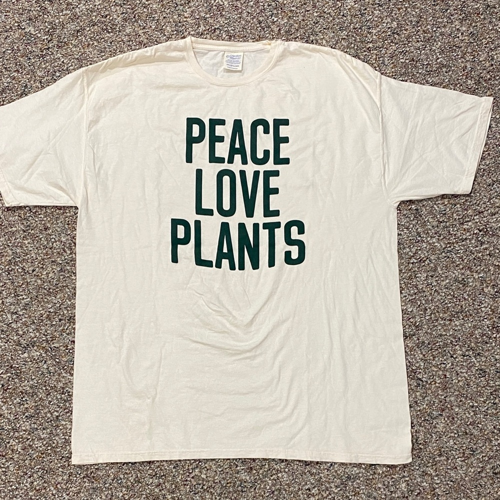 NWOT Peace Love Plants Graphic T-Shirt ONE 2XL + ONE  3XL Left
